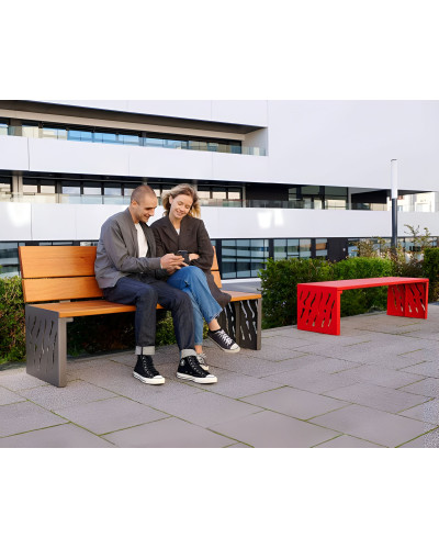 Kaufen Sie PROCITY SITZBANK VENEDIG AUS STAHL & HOLZ: Sitzfläche aus Tropenholz (helle Eiche), Gestel aus Stahl (Purpurrot) im Online-Shop mit Lieferung