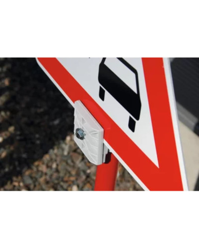Schilderhalter 126MO | Weiss | Kunststoff - Robuste Lösung für Verkehrszeichen