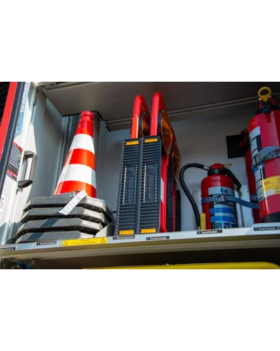 Road-Legal Emergency Beacon | FlashMax LED Warning Light | BASt WL4 L8M/L8L