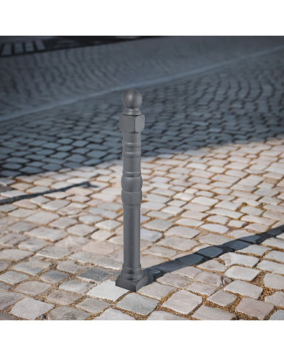 Style bollard made of aluminum, fixed but easily replaceable (saves costs for excavation work in case of damage), without a lock, total height 1250 mm (approx. 900 mm above ground). Buy in the online shop