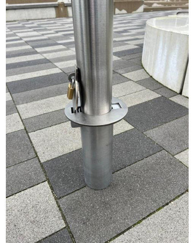 Stainless steel bollard Ø 89 mm removable for padlock, total height 1200 mm (approx. 900 mm above ground). Buy in the online store.