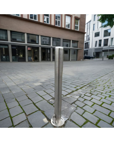 Stainless steel bollard Ø 89 mm removable for padlock, total height 1200 mm (approx. 900 mm above ground). Buy in the online store.