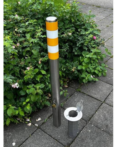 Stainless steel bollard Ø 89 mm removable for padlock, total height 1200 mm (approx. 900 mm above ground). Buy in the online store.