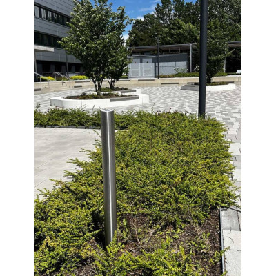 Absperrpfosten aus Edelstahl zum Einbau in Beton kaufen im Online-Shop INCAPCORP.de