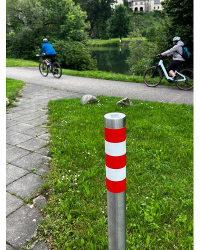 Bollards stainless steel Ø 89 mm stationary for installation in concrete. Buy in the online store.