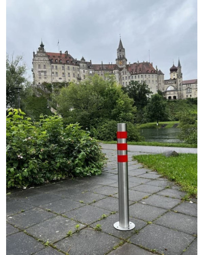 Bollard stainless steel Ø 89 mm stationary with base plate, to be fixed by plugs, without lock, total height approx. 900 mm above ground . Buy in the online store.