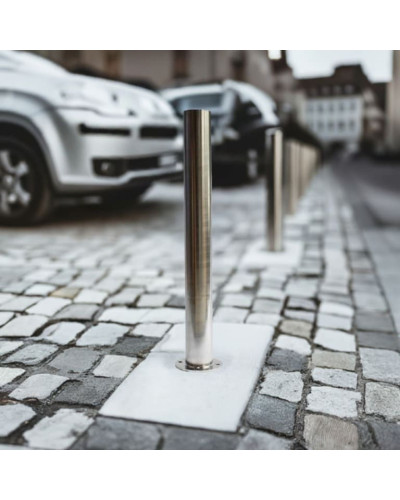 Bollard stainless steel Ø 89 mm stationary with base plate, to be fixed by plugs, without lock, total height approx. 900 mm above ground . Buy in the online store.