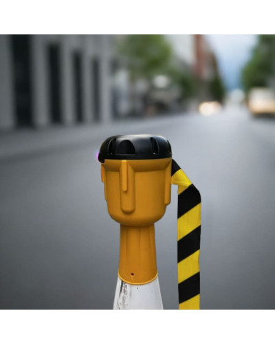Traffic cone topper 10 m, black/yellow strap, yellow cassette . Buy in the online store.