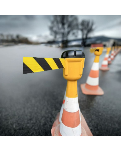 Traffic cone topper 10 m, black/yellow strap, yellow cassette . Buy in the online store.