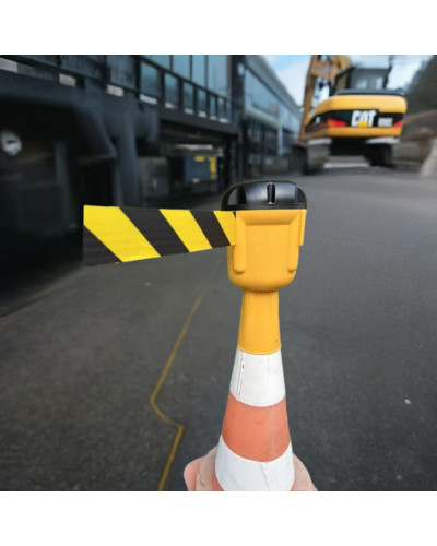 Traffic cone topper 10 m, black/yellow strap, yellow cassette . Buy in the online store.