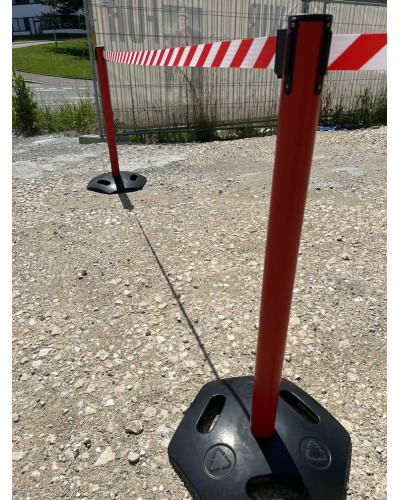Demarcation outdoor barrier post red, belt red/white. Buy in the online store.