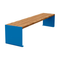 Procity Sitzbank Kube. Steel & Wood Without Backrest: Seat made of tropical wood (light oak), frame made of steel (gentian blue).