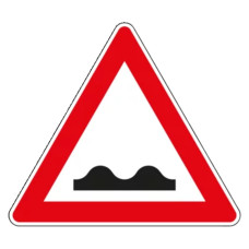 Traffic Sign VZ 112 | Uneven Road Surface